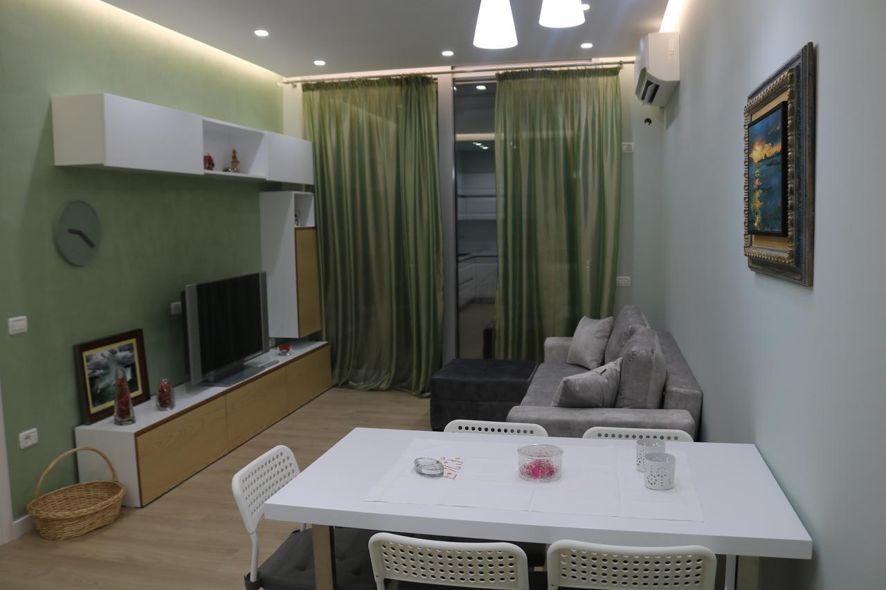 St Beach House Apartment Vlorë Екстериор снимка