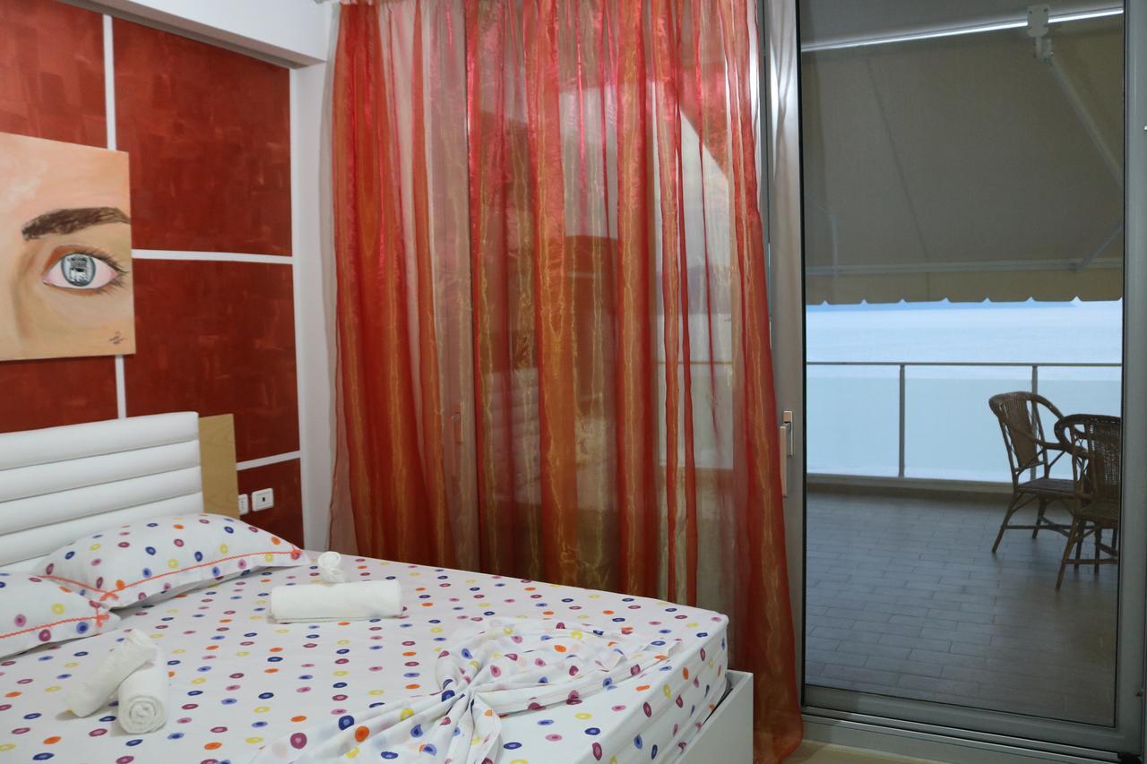 St Beach House Apartment Vlorë Екстериор снимка