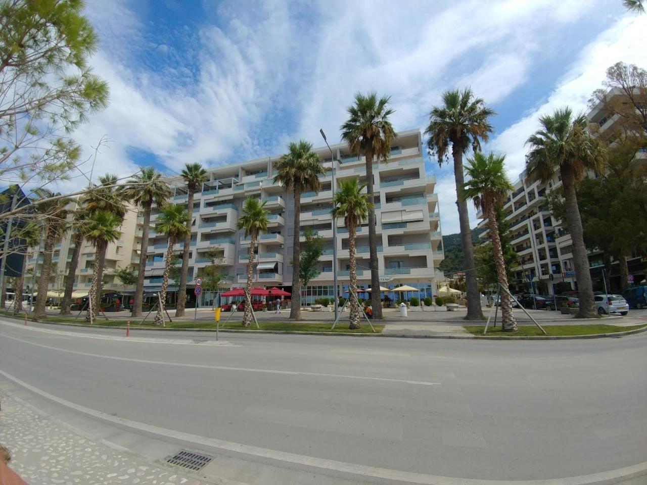 St Beach House Apartment Vlorë Екстериор снимка